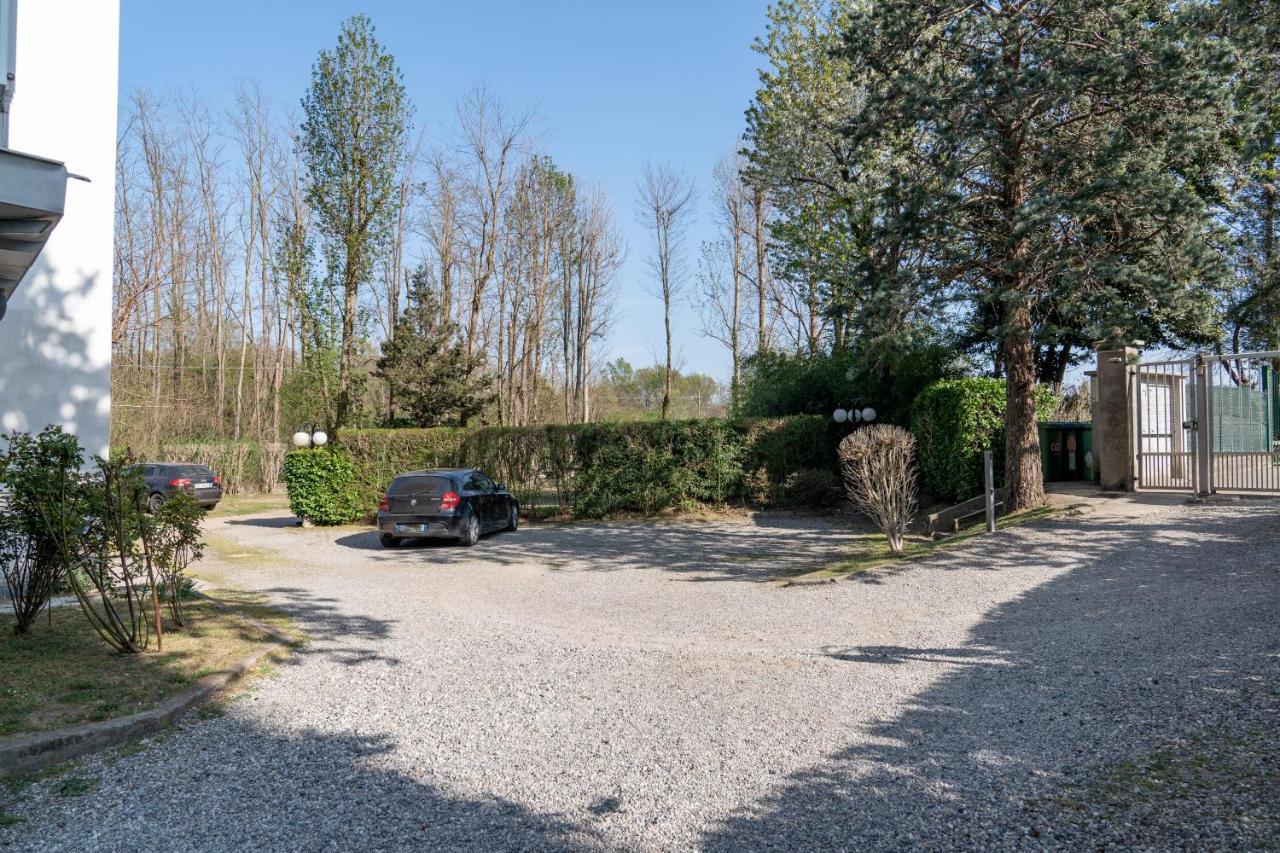 Two Steps From Lake - Lake Maggiore Relax Dormelletto Luaran gambar